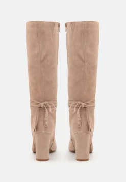 Leather - Bottes À Talons Hauts - Beige -Zalando 2b27b9fa0ead46b5854946c3bf548e16 scaled