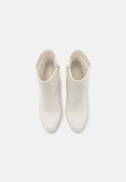 Anna Field Boots À Talons - White 11 Anna Field Boots À Talons - White -Zalando 326a20af85594fbc9d22b40872ba8485 scaled