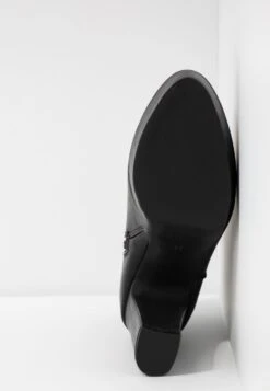 Anna Field Bottines À Talons Hauts - Black 13 Anna Field Bottines À Talons Hauts - Black -Zalando 332781b121fb435ea8e45b02e32b8ac2