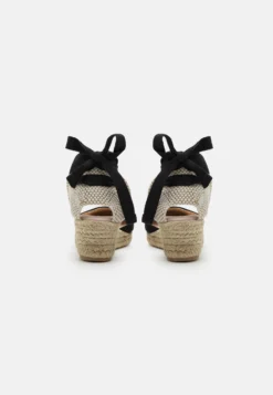 Anna Field Leather - Richelieus - Black -Zalando 336cc6135e034b98829dbcea1731346f scaled