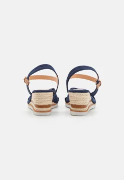 Anna Field Espadrilles - Dark Blue -Zalando 4e418cf8ab08451fabbbbbf55f739792 scaled