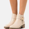 Comfort - Bottines - Beige