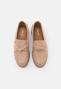 Comfort - Mocassins - Beige -Zalando 70ae57175eff4bf29ec26efa92e0c70e scaled