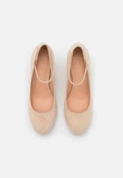 Escarpins - Taupe 11 Escarpins - Taupe -Zalando a9a5f5ca1e654c8da5e64034c66d74b9 scaled