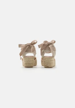 Anna Field Leather - Richelieus - Beige -Zalando b2a5387c826944f19d2b22392114fadb scaled