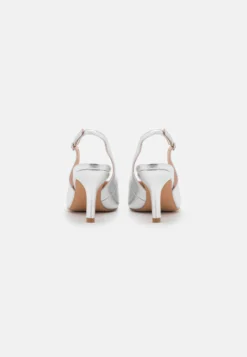 Anna Field Leather - Escarpins - Silver 9 Anna Field Leather - Escarpins - Silver -Zalando c03b3a86d0a44ce79b988de4e445d6f4 scaled