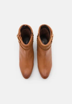 Anna Field Leather - Bottines - Cognac -Zalando cad8d1c6940943b39818a71379ae3ff4 scaled