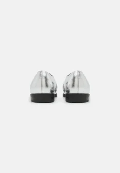 Anna Field Mocassins - Silver 9 Anna Field Mocassins - Silver -Zalando d1e03ec893f1408f9425ff040bbd94ba scaled