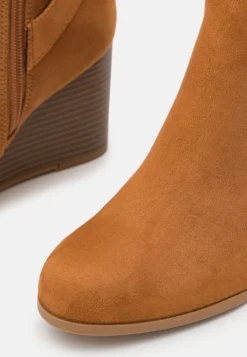 Anna Field Bottes Compensées - Cognac 11 Anna Field Bottes Compensées - Cognac -Zalando da38655145494939804fb7cd6d05066a scaled