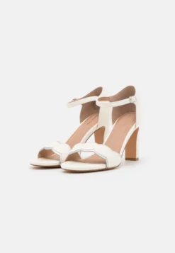 Anna Field Sandales - White -Zalando ffb2943ca0c84e7b91f262cc57987df6 scaled